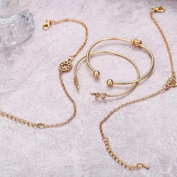 4 Piece Leaf/Knot Gold Bracelet Set - Picture 5 of 6
